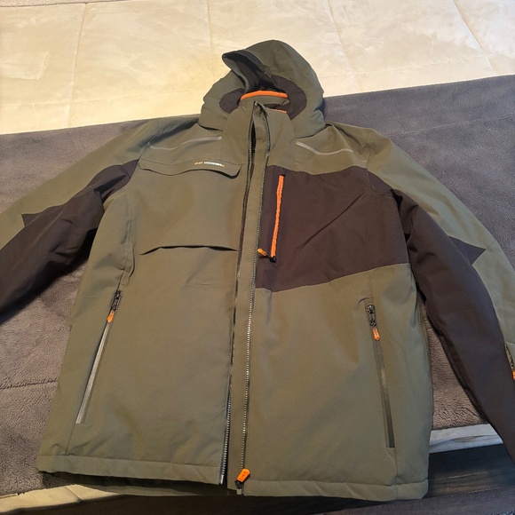 Killtec Men’s XL ski/snowboard Jacket